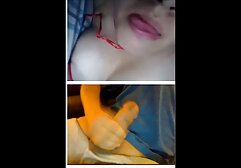 A jovem morena pega na bochecha e é fodida por um homem na ponte. assistir filme de sexo português